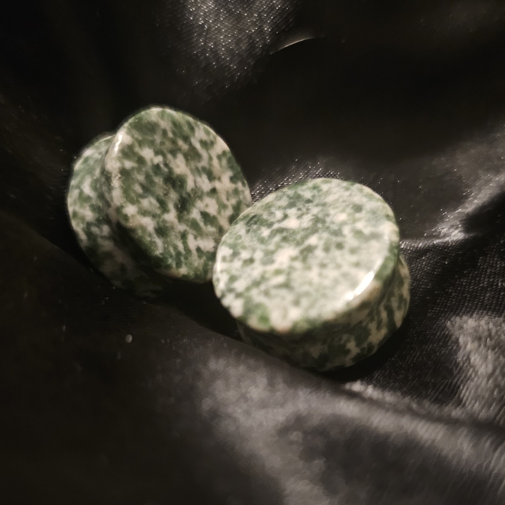 19mm-3/4" Green Stone plug